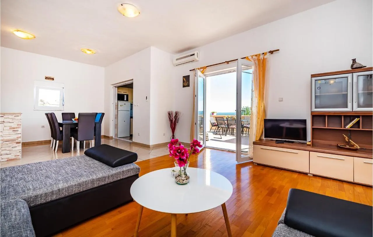 Beautiful Apartment In Maslenica With Kitchen 0*,  Croatia