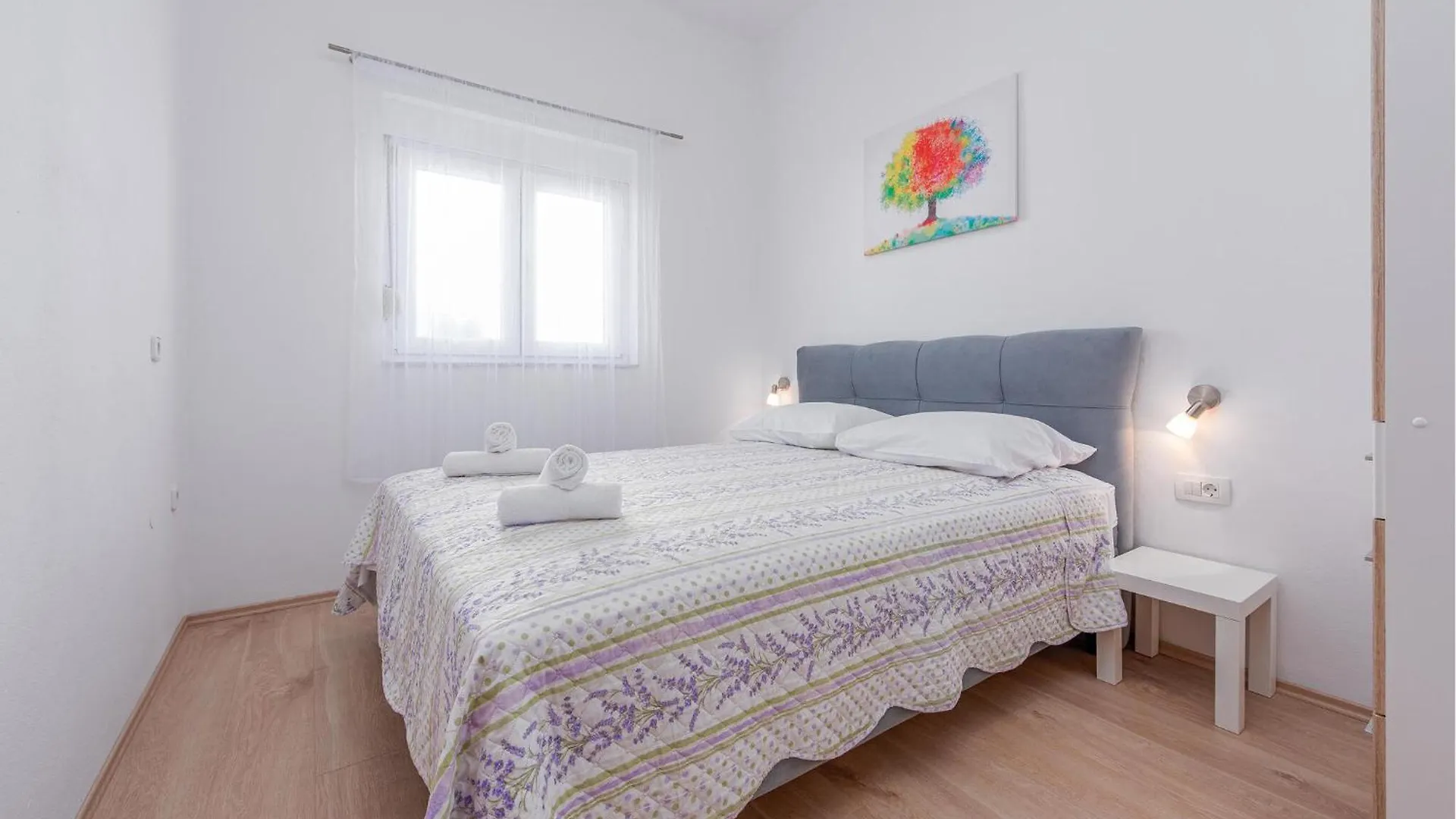 Beautiful Apartment In Maslenica With Kitchen 0*,  Croatia
