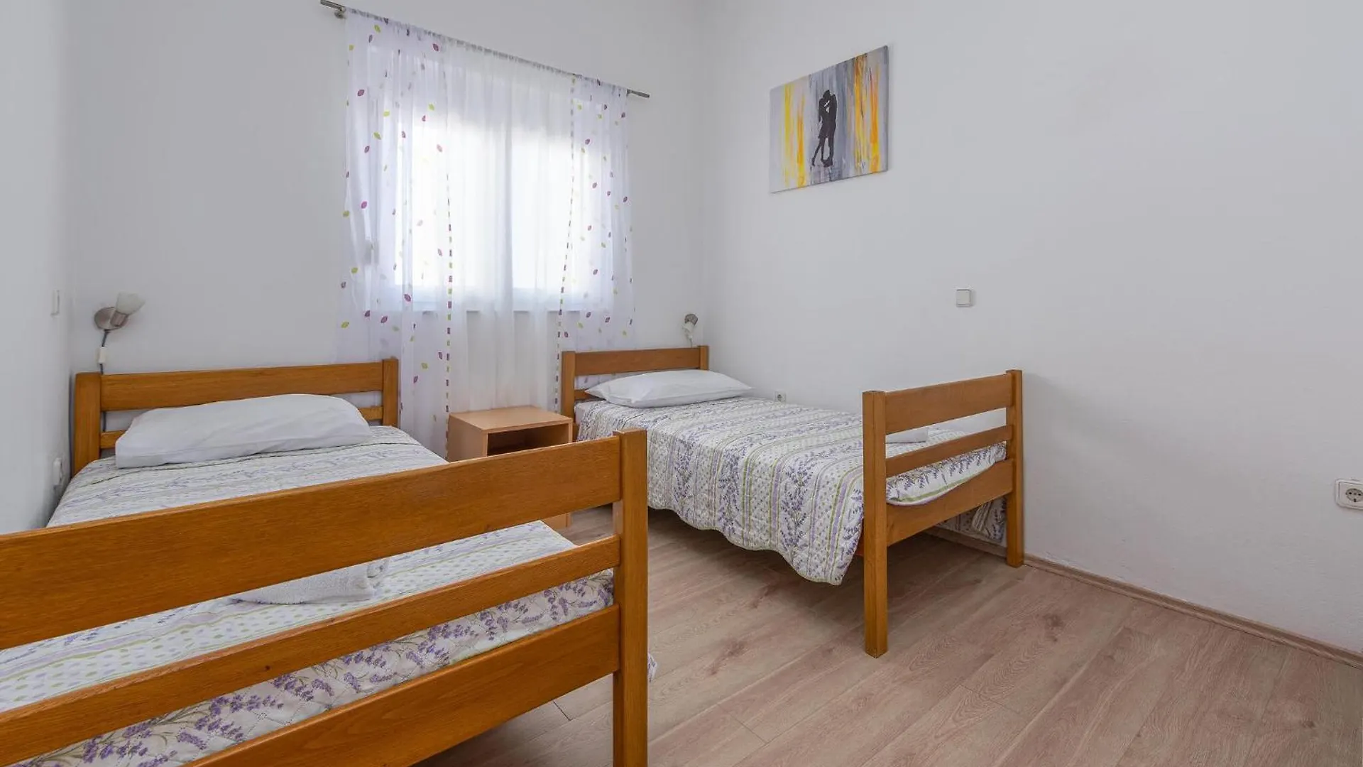 Beautiful Apartment In Maslenica With Kitchen Croatia